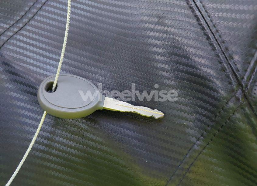 Photo 11 of 2010 Dodge Avenger R/T (VIN 1B3CC5FB0AN114421)