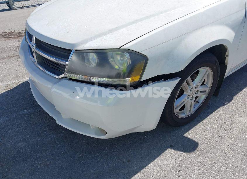 Photo 13 of 2010 Dodge Avenger R/T (VIN 1B3CC5FB0AN114421)