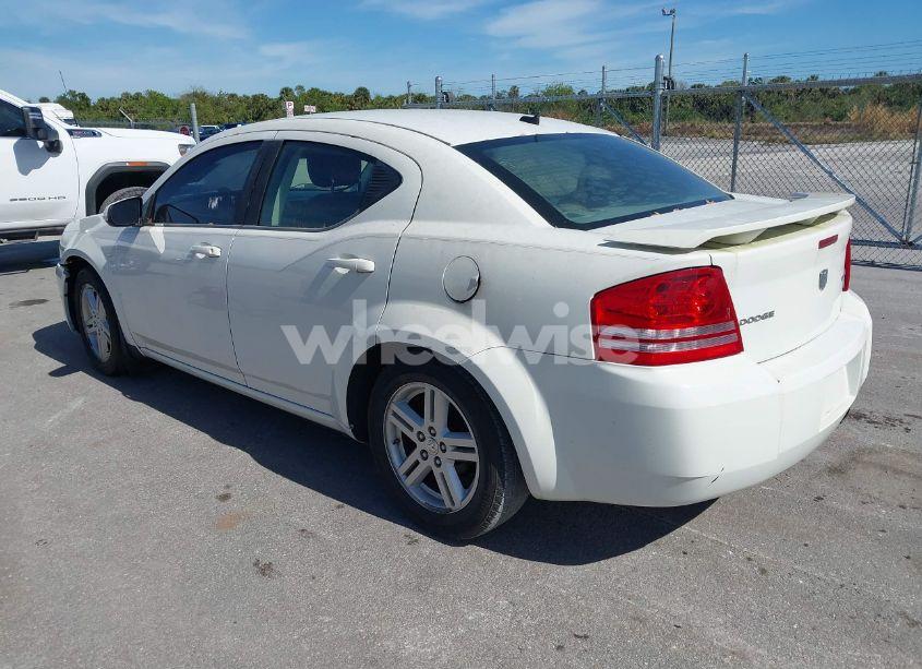 Photo 3 of 2010 Dodge Avenger R/T (VIN 1B3CC5FB0AN114421)