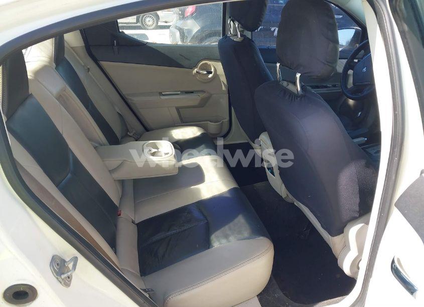 Photo 8 of 2010 Dodge Avenger R/T (VIN 1B3CC5FB0AN114421)