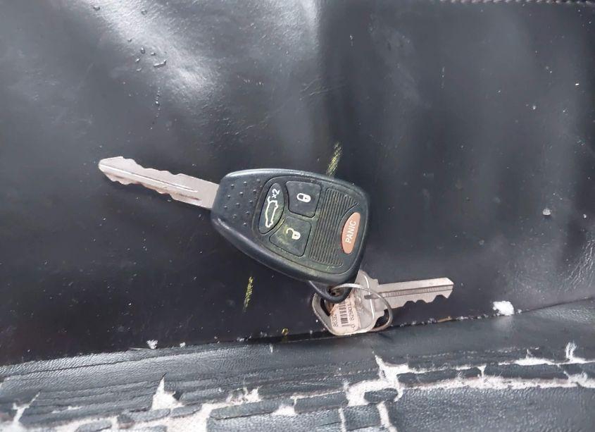 Photo 11 of 2010 Dodge Avenger R/T (VIN 1B3CC5FB1AN231330)