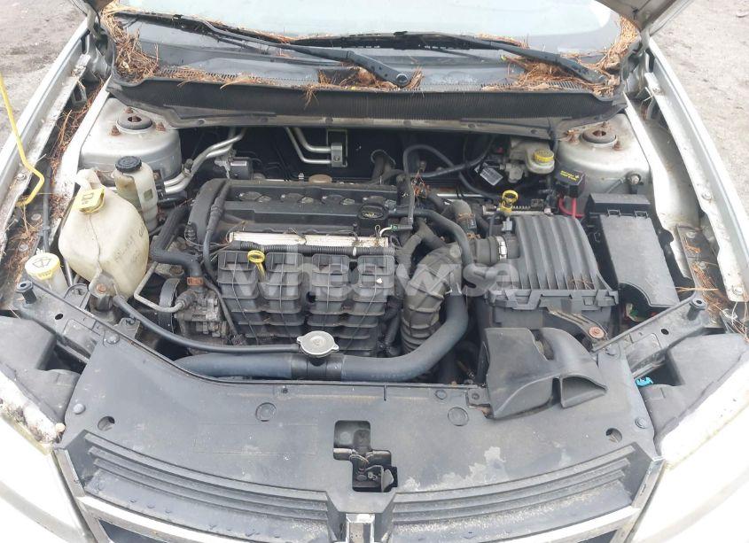 Photo 10 of 2010 Dodge Avenger R/T (VIN 1B3CC5FB2AN176824)