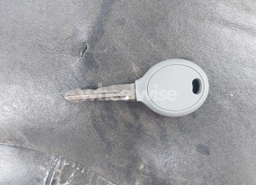 Photo 11 of 2010 Dodge Avenger R/T (VIN 1B3CC5FB3AN215209)