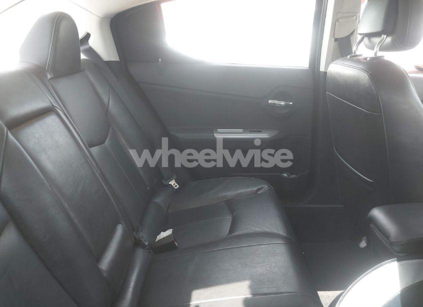 Photo 8 of 2010 Dodge Avenger R/T (VIN 1B3CC5FB3AN215209)