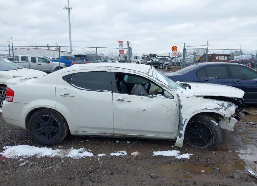 Photo 13 of 2010 Dodge Avenger R/T (VIN 1B3CC5FB7AN102797)