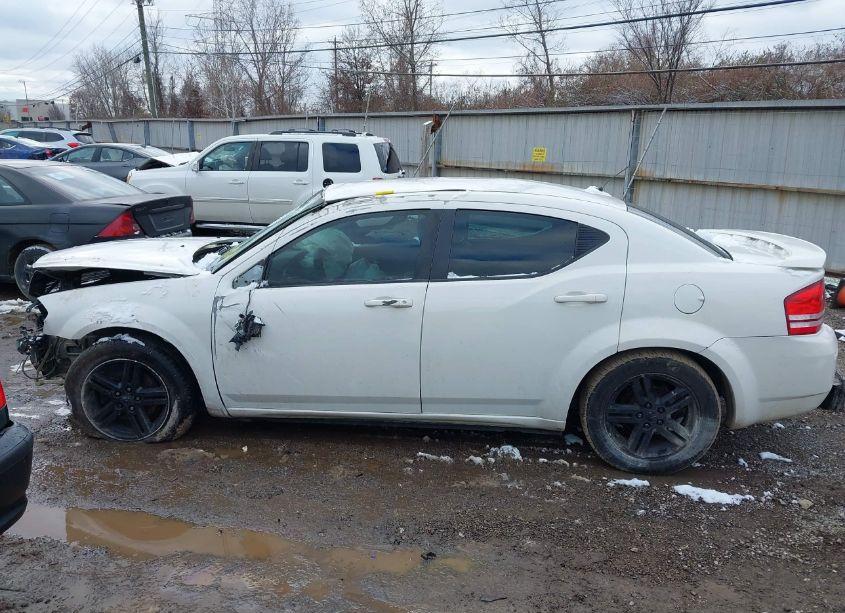 Photo 14 of 2010 Dodge Avenger R/T (VIN 1B3CC5FB7AN102797)