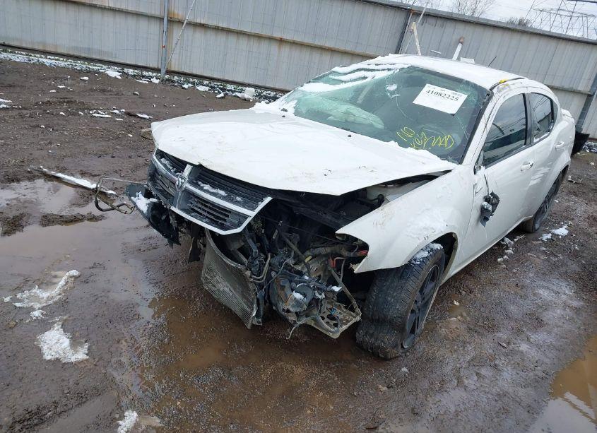 Photo 2 of 2010 Dodge Avenger R/T (VIN 1B3CC5FB7AN102797)