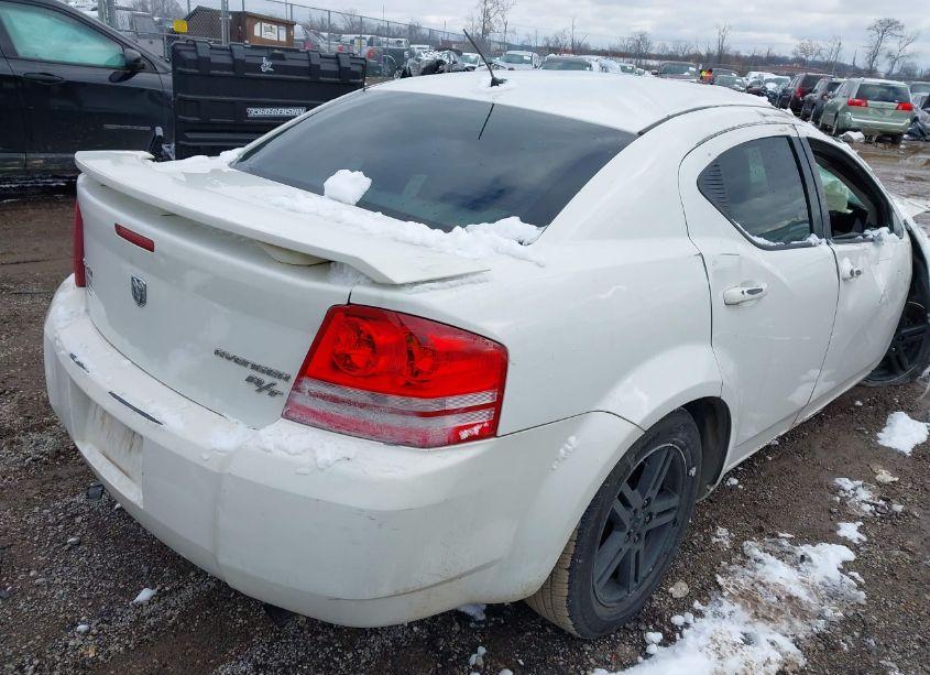 Photo 4 of 2010 Dodge Avenger R/T (VIN 1B3CC5FB7AN102797)