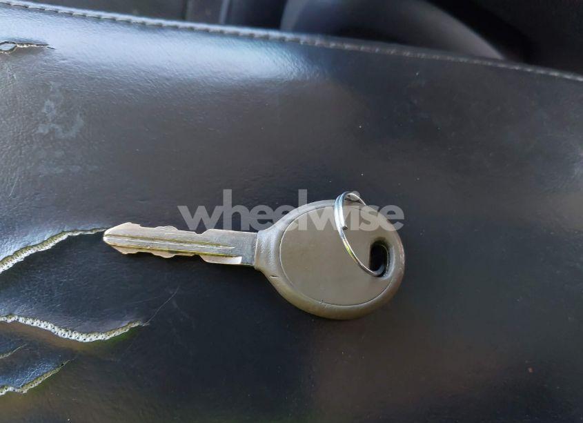 Photo 11 of 2010 Dodge Avenger R/T (VIN 1B3CC5FB7AN114240)