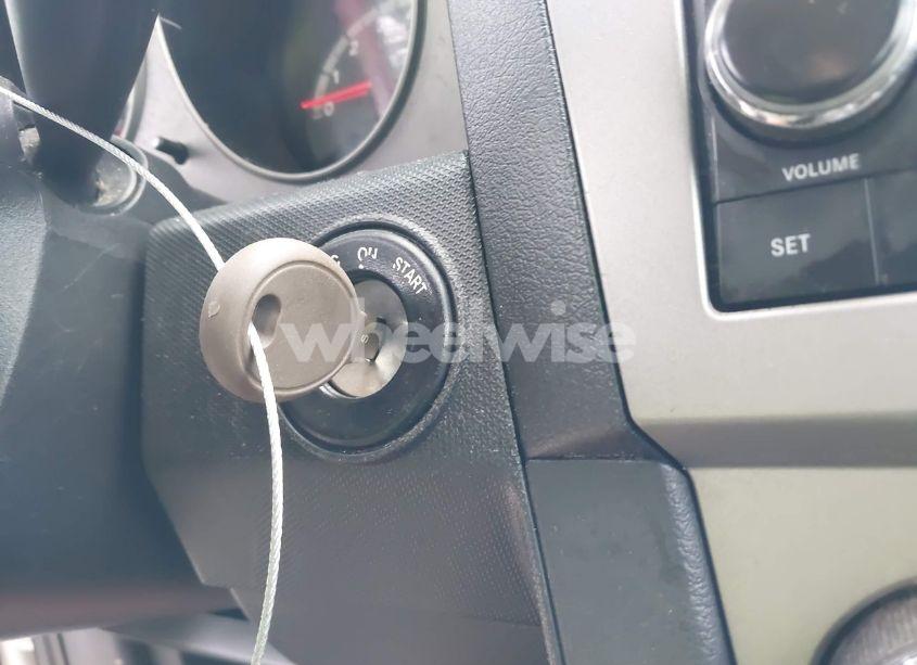 Photo 11 of 2010 Dodge Avenger R/T (VIN 1B3CC5FB7AN226519)