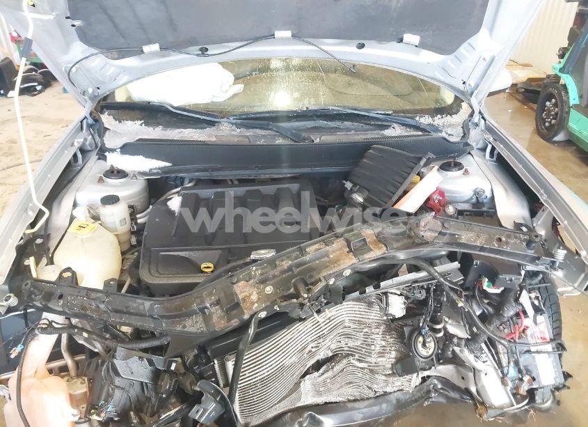 Photo 10 of 2010 Dodge Avenger R/T (VIN 1B3CC5FB8AN235892)