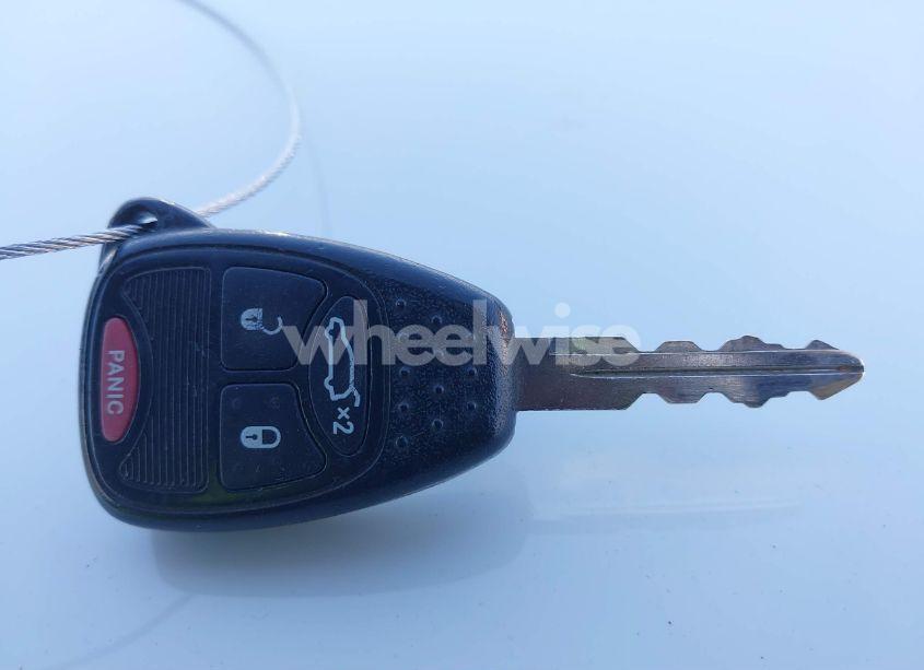 Photo 11 of 2010 Dodge Avenger R/T (VIN 1B3CC5FBXAN134594)