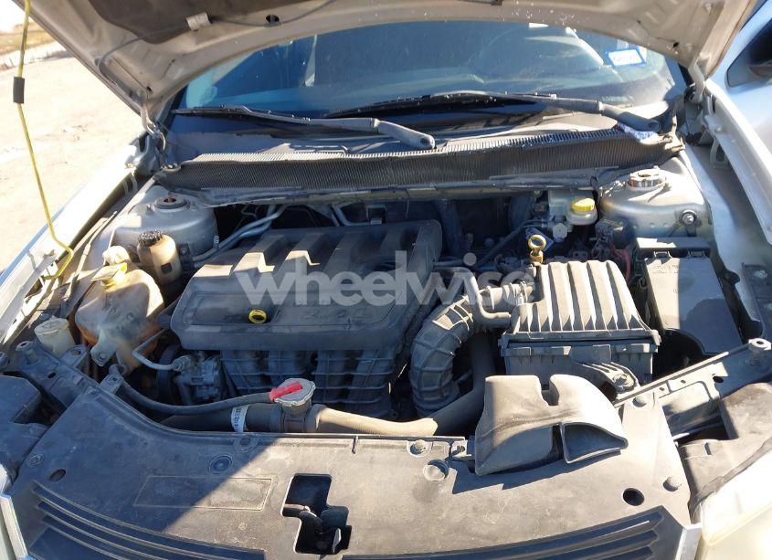 Photo 10 of 2010 Dodge Avenger R/T (VIN 1B3CC5FBXAN221444)