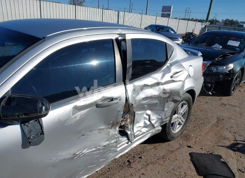 Photo 6 of 2010 Dodge Avenger R/T (VIN 1B3CC5FBXAN221444)