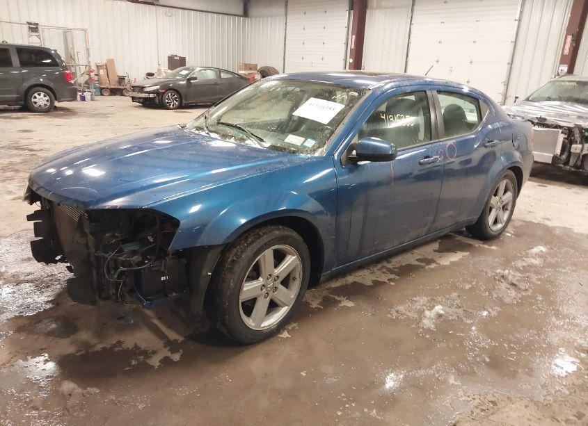 Photo 2 of 2010 Dodge Avenger R/T (VIN 1B3CC5FV0AN127650)