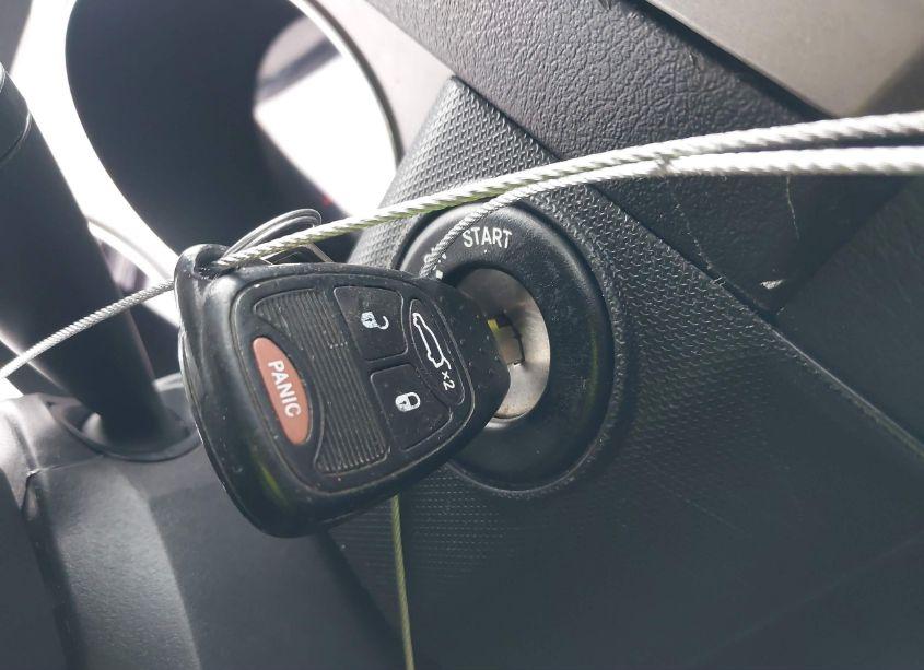 Photo 11 of 2010 Dodge Avenger R/T (VIN 1B3CC5FV7AN204238)