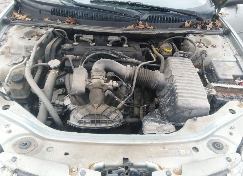 Photo 10 of 2005 Dodge Stratus SXT (VIN 1B3EL46X15N558718)