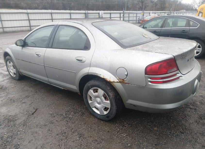 Photo 3 of 2005 Dodge Stratus SXT (VIN 1B3EL46X15N558718)