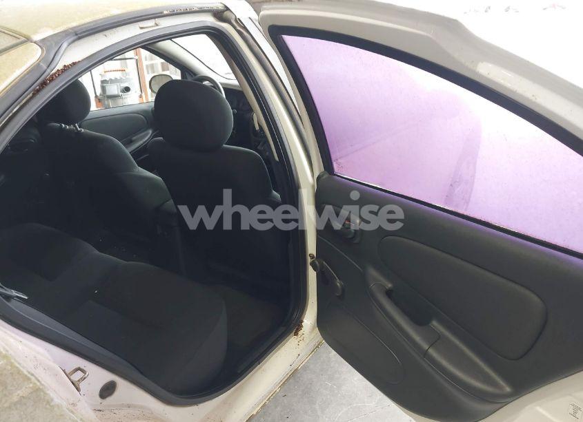 Photo 8 of 2005 Dodge Neon SE (VIN 1B3ES26C35D125248)