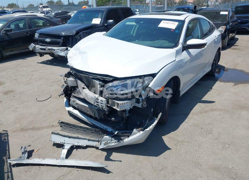 Photo 2 of 2021 Honda Civic EX (VIN 1B3ES46C22D******)