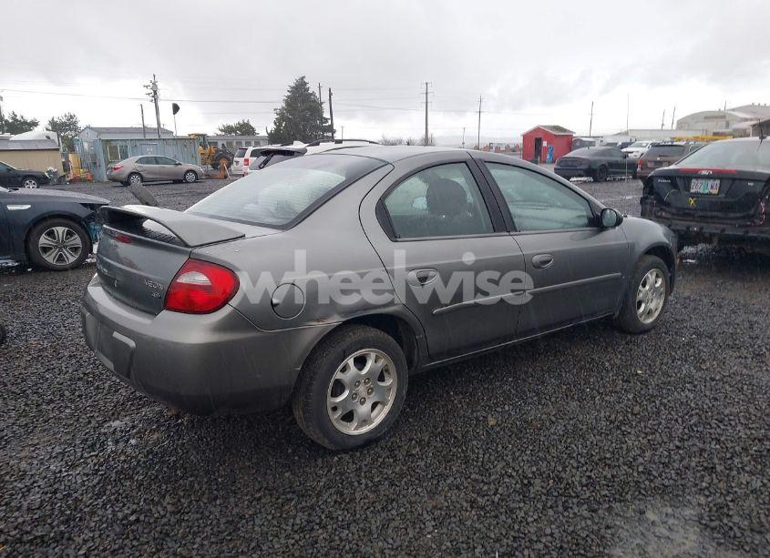 Photo 4 of 2005 Dodge Neon SXT (VIN 1B3ES56C05D252847)