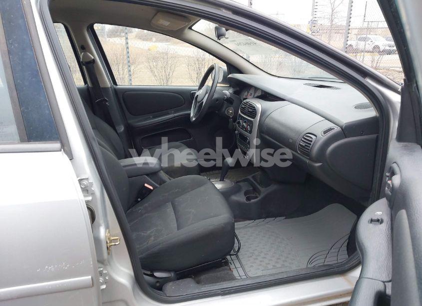 Photo 5 of 2005 Dodge Neon SXT (VIN 1B3ES56C35D143556)