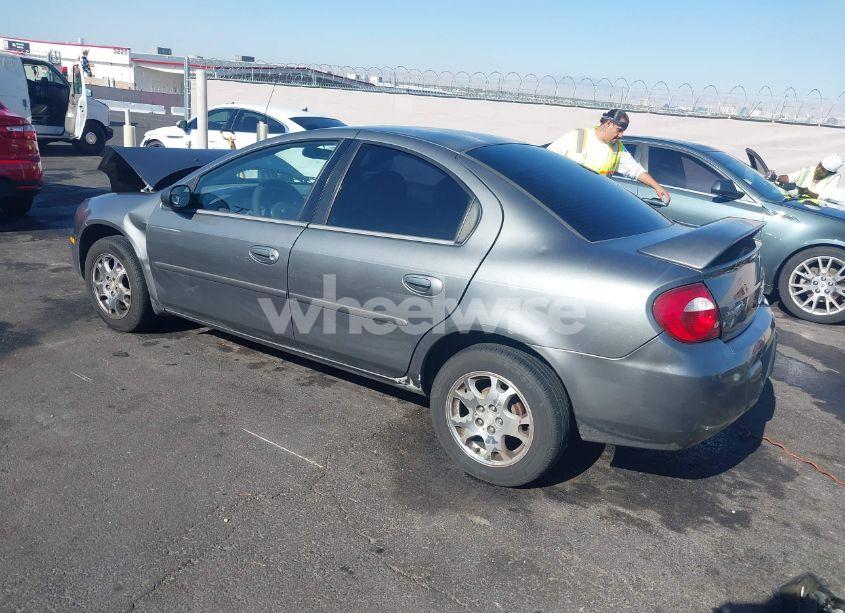 Photo 3 of 2005 Dodge Neon SXT (VIN 1B3ES56C45D135496)