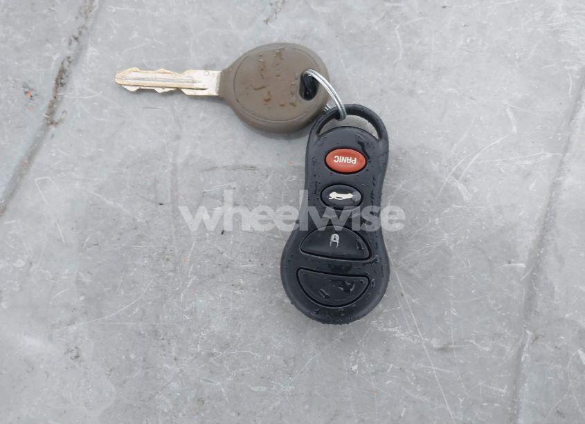 Photo 11 of 2005 Dodge Neon SXT (VIN 1B3ES56C55D289618)