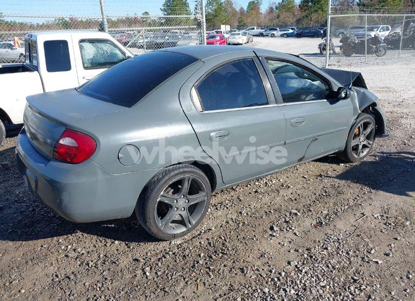 Photo 4 of 2005 Dodge Neon SXT (VIN 1B3ES56C75D130048)