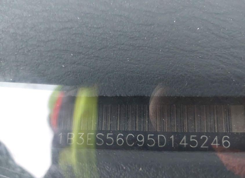 Photo 9 of 2005 Dodge Neon SXT (VIN 1B3ES56C95D145246)