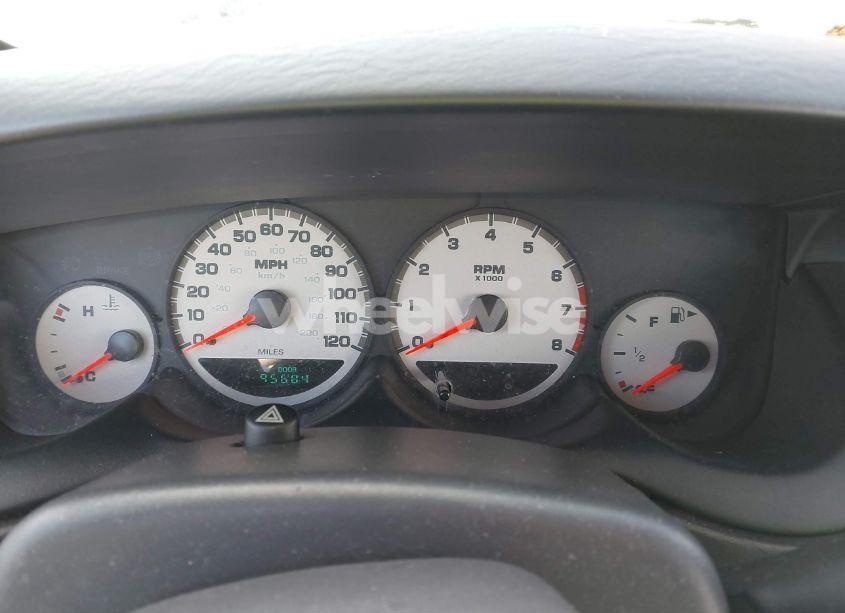 Photo 7 of 2005 Dodge Neon SXT (VIN 1B3ES56CX5D142744)