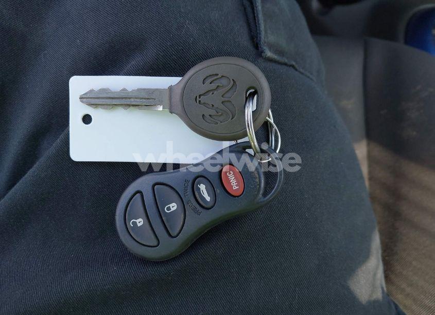 Photo 11 of 2005 Dodge Neon SXT (VIN 1B3ES56CX5D156966)