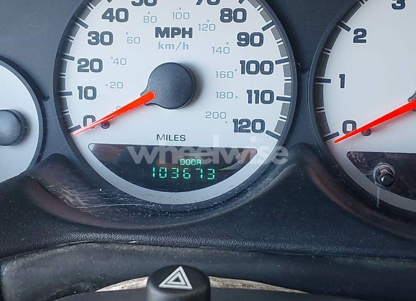 Photo 14 of 2005 Dodge Neon SXT (VIN 1B3ES56CX5D170852)