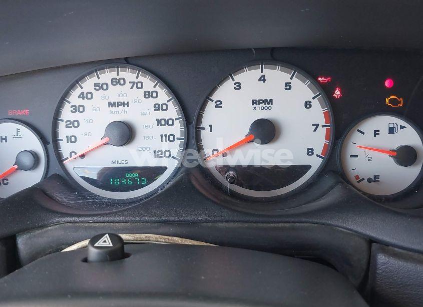 Photo 7 of 2005 Dodge Neon SXT (VIN 1B3ES56CX5D170852)