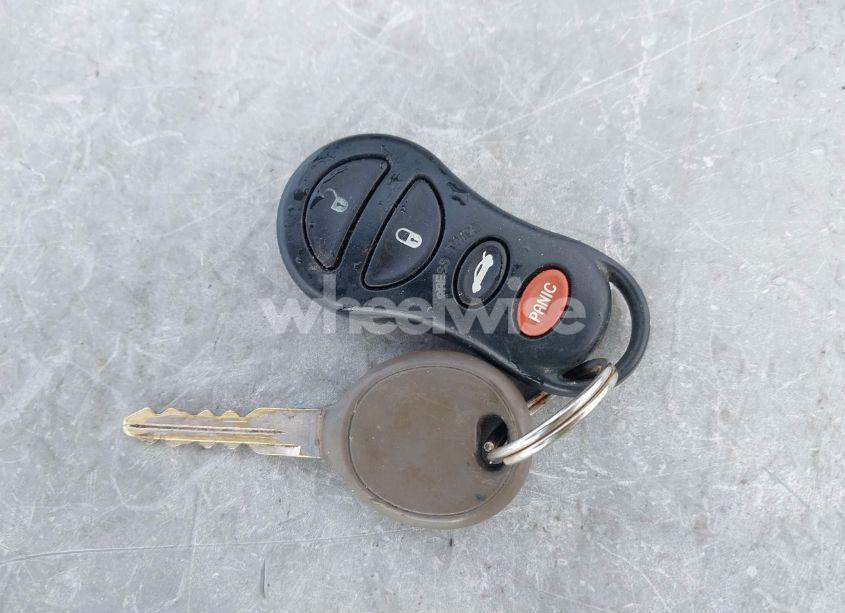 Photo 11 of 2005 Dodge Neon SXT (VIN 1B3ES56CX5D236400)