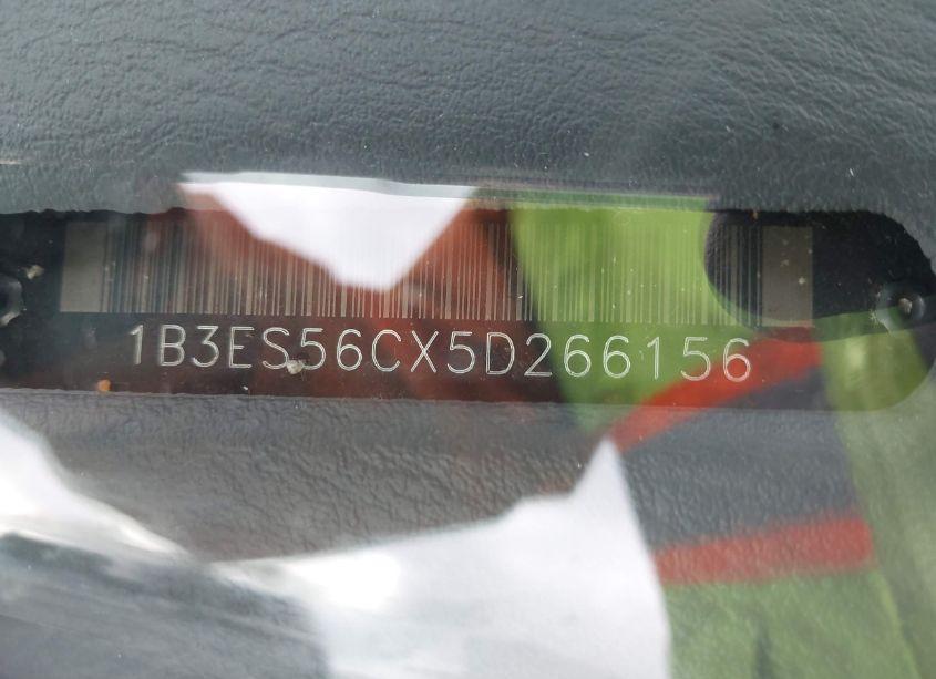 Photo 9 of 2005 Dodge Neon SXT (VIN 1B3ES56CX5D266156)