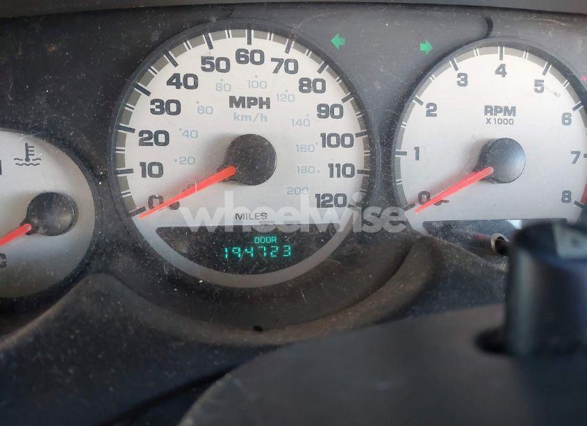 Photo 15 of 2005 Dodge Neon SXT (VIN 1B3ES56CX5D268540)