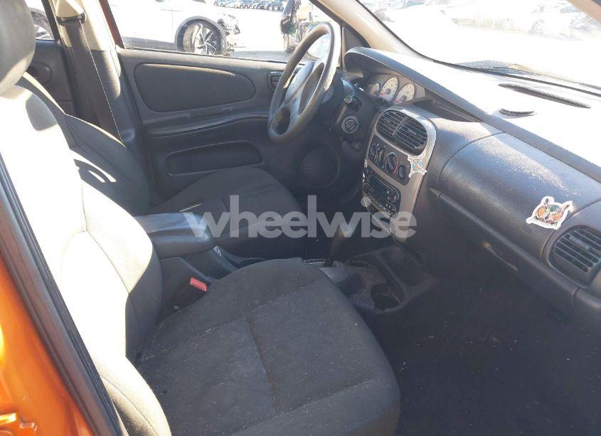 Photo 5 of 2005 Dodge Neon SXT (VIN 1B3ES56CX5D268540)