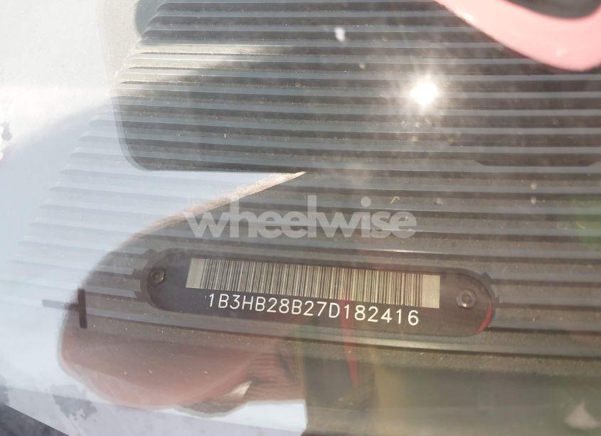 Photo 9 of 2007 Dodge Caliber (VIN 1B3HB28B27D182416)