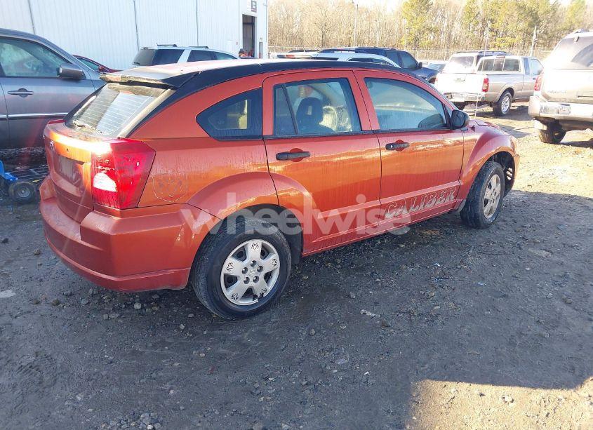 Photo 4 of 2007 Dodge Caliber (VIN 1B3HB28C37D151135)