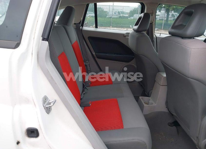 Photo 8 of 2007 Dodge Caliber SXT (VIN 1B3HB48B57D202346)