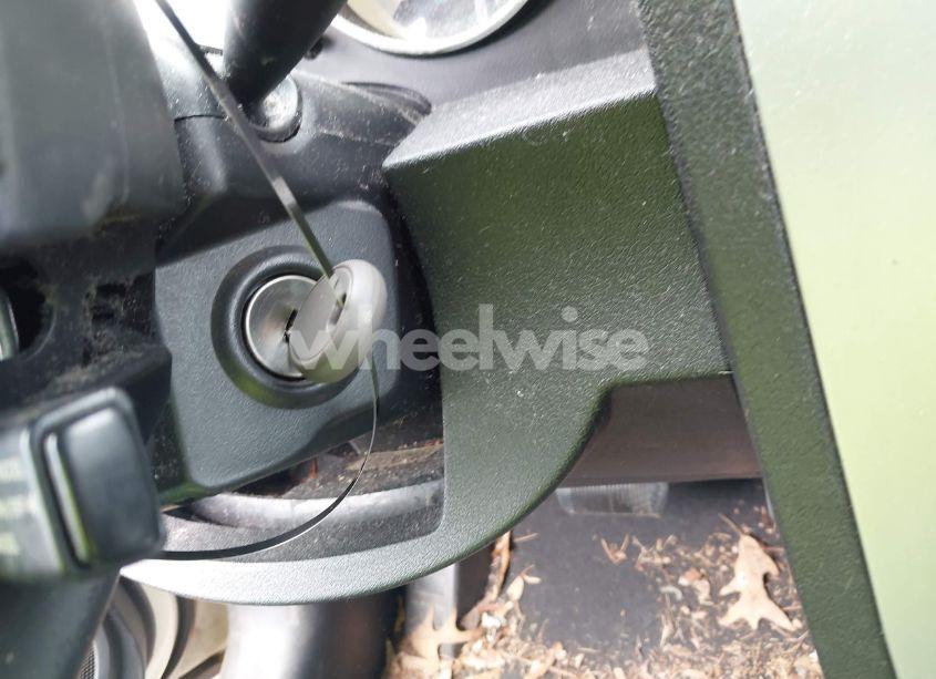 Photo 11 of 2008 Dodge Caliber SXT (VIN 1B3HB48B58D583486)