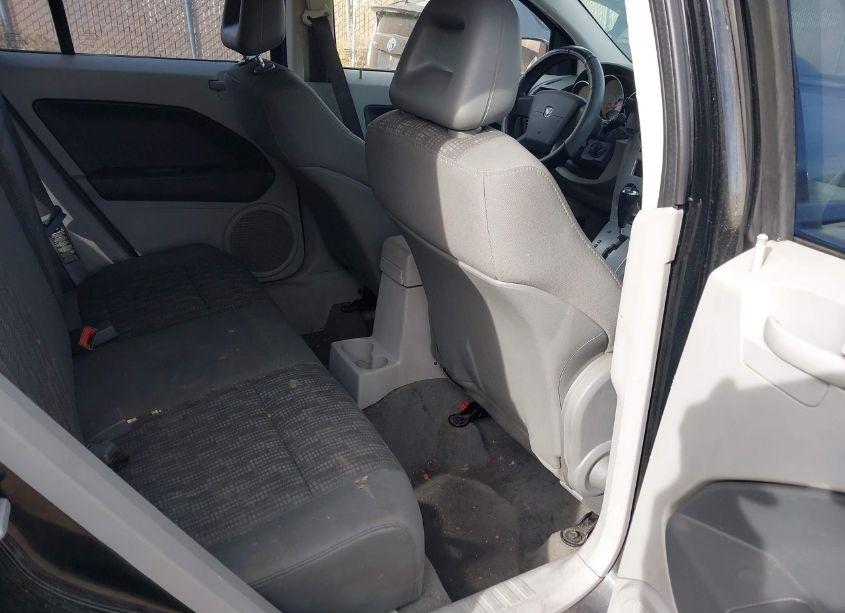 Photo 8 of 2007 Dodge Caliber SXT (VIN 1B3HB48B67D419193)