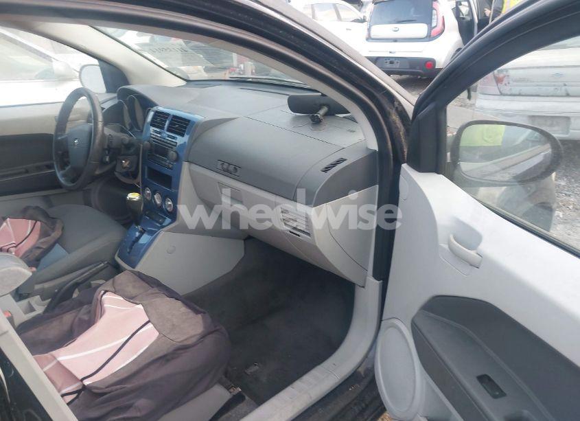 Photo 5 of 2007 Dodge Caliber SXT (VIN 1B3HB48B97D504982)