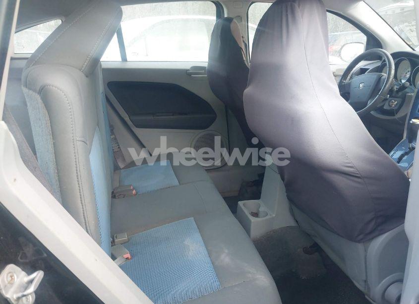 Photo 8 of 2007 Dodge Caliber SXT (VIN 1B3HB48B97D504982)