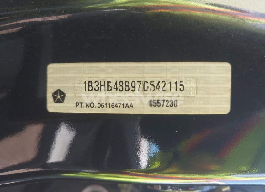 Photo 9 of 2007 Dodge Caliber SXT (VIN 1B3HB48B97D542115)