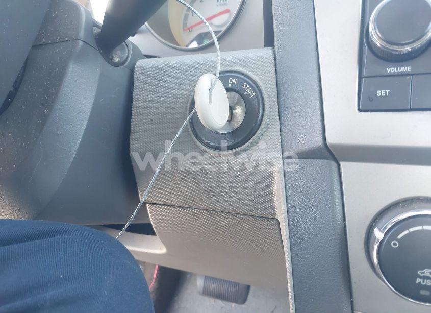 Photo 11 of 2008 Dodge Avenger SE (VIN 1B3LC46J38N168842)