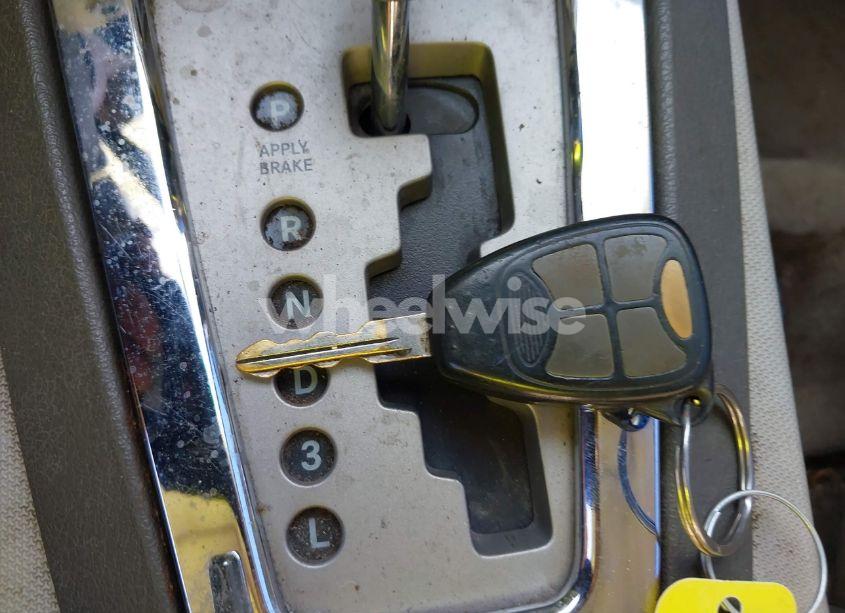 Photo 11 of 2008 Dodge Avenger SXT (VIN 1B3LC56K08N240188)