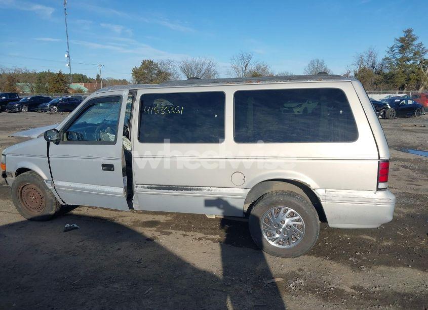 Photo 14 of 1994 Dodge Grand CARAVAN SE (VIN 1B4GH44R7RX258430)