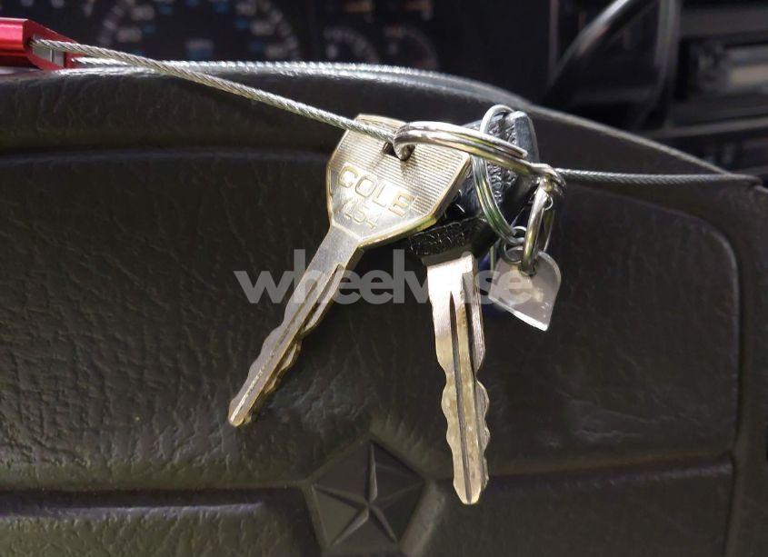 Photo 11 of 1992 Dodge Grand CARAVAN SE (VIN 1B4GK44R1NX248133)